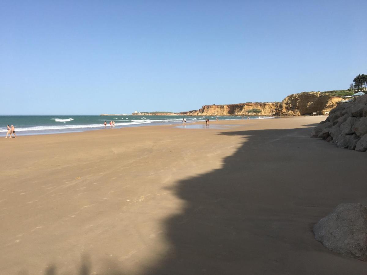 Villa Anyway Conil Un Lujo Frente Al Mar Conil De La Frontera Exterior photo